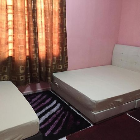Guesthouse Adam Pengkalan Cepa Zewnętrze zdjęcie